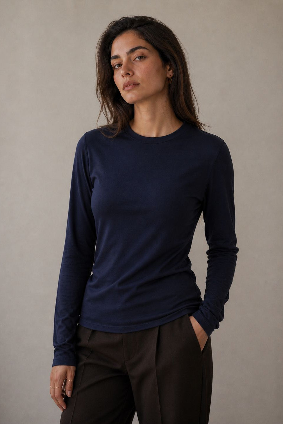 Polera de Mujer en Algodón Orgánico - Esencial Minimalista y Sostenible