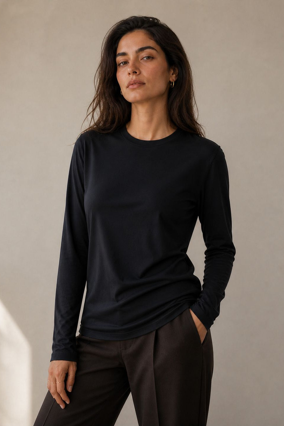 Polera de Mujer en Algodón Orgánico - Esencial Minimalista y Sostenible